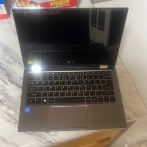 It’s a acer spin 1 good quality very good use
